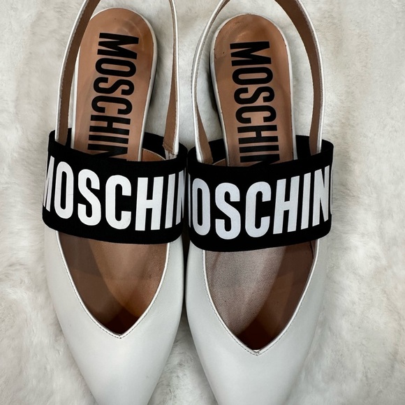 Moschino White and Black Flats-Leather Slingback Flat
WHITE CALF / 39 - Picture 3 of 6